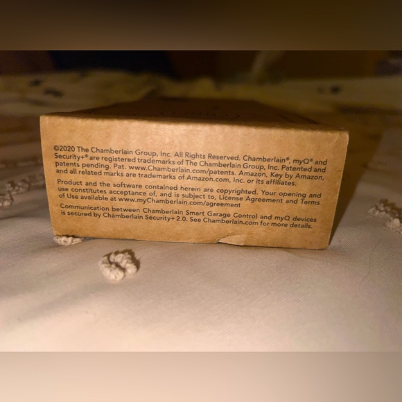 NWT‼️CHAMBERLAIN Smart Garage Control Wireless Garage Hub & Sensor - Picture 11 of 11